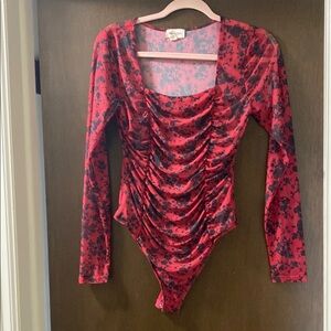Open Edit Red and Black Rose Ruched Long Sleeve Bodysuit